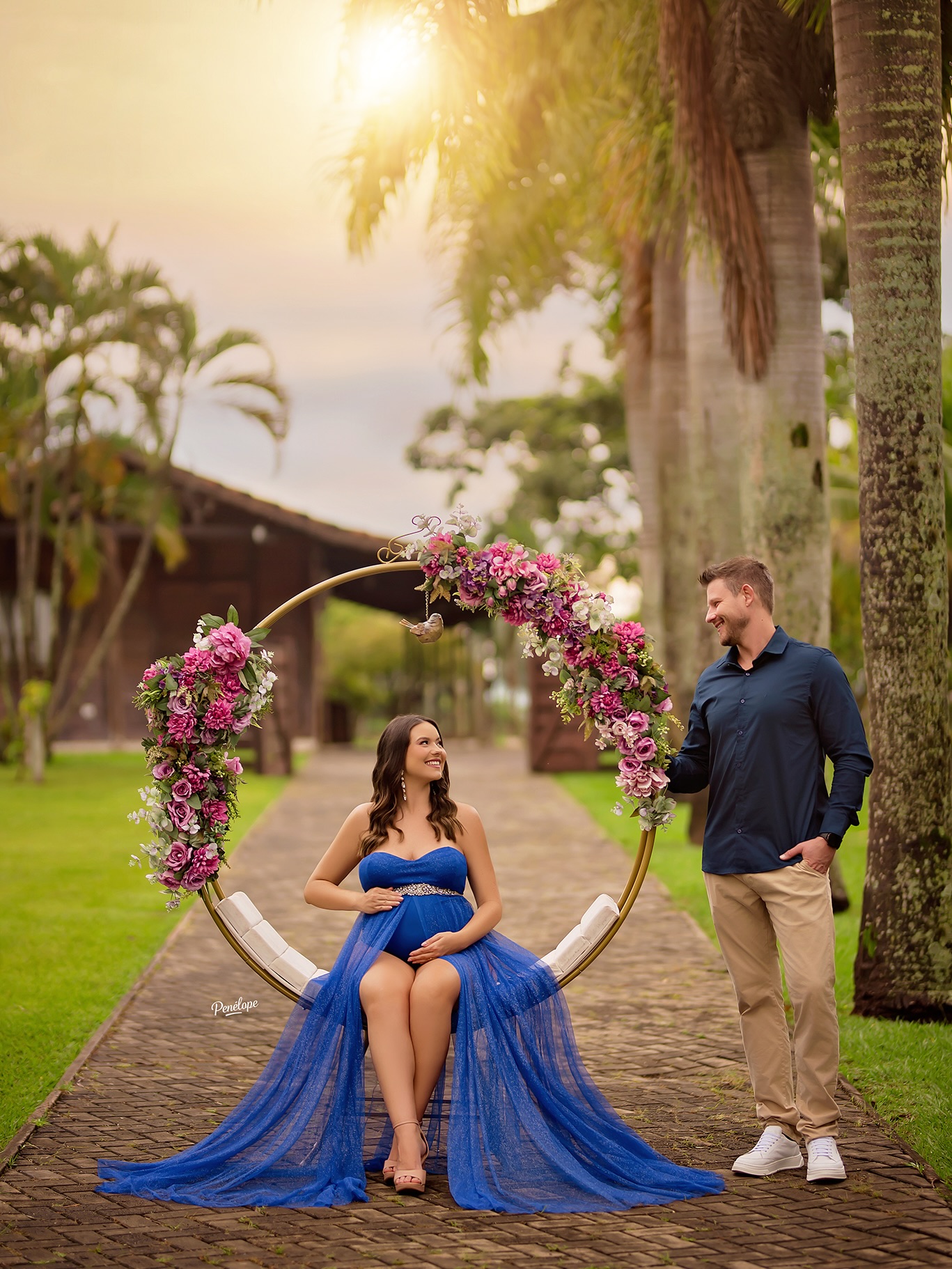 Gestante Azul Arco de Flores Casal